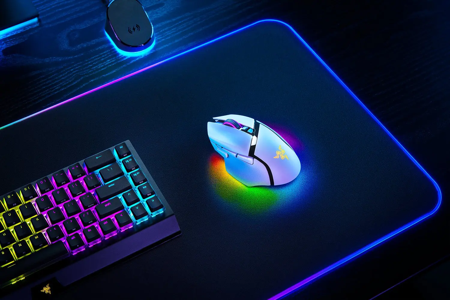 Razer Basilisk V3 Pro white 3