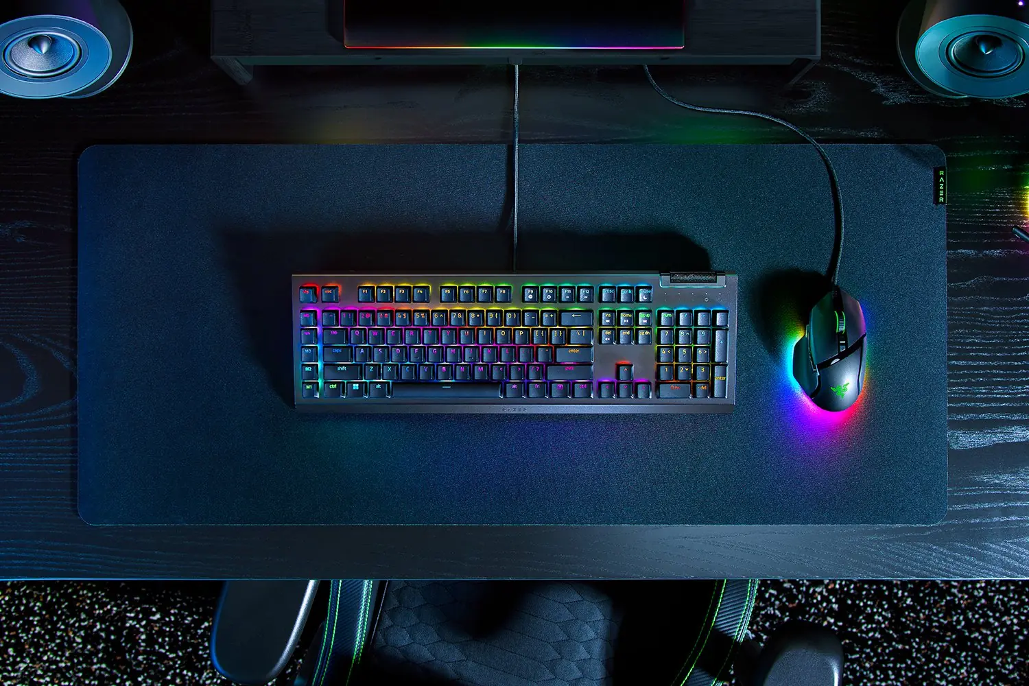 Razer Blackwidow V4 X 4 Razer Blackwidow V4 X 4