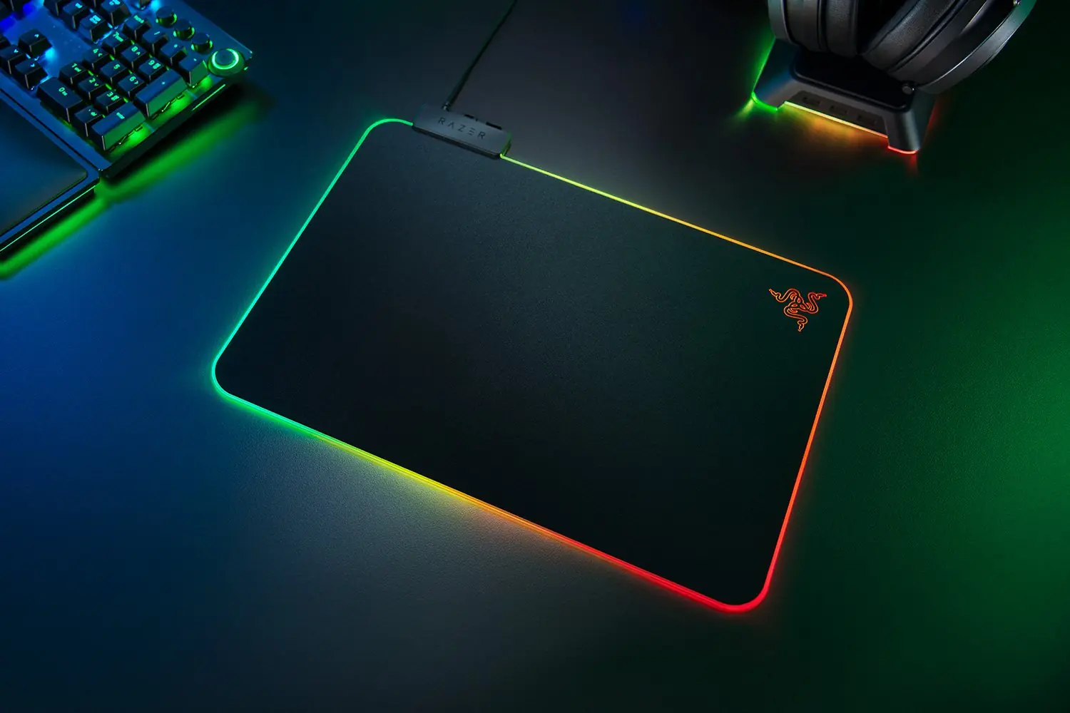 Razer Firefly V2 5 Razer Firefly V2 5