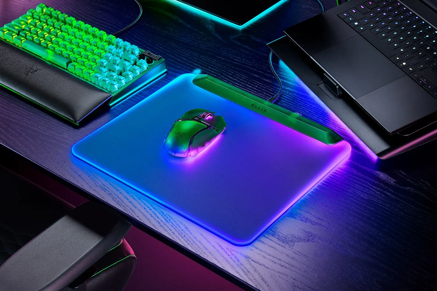 Razer Firefly V2 Pro Phantom Green Edition 5
