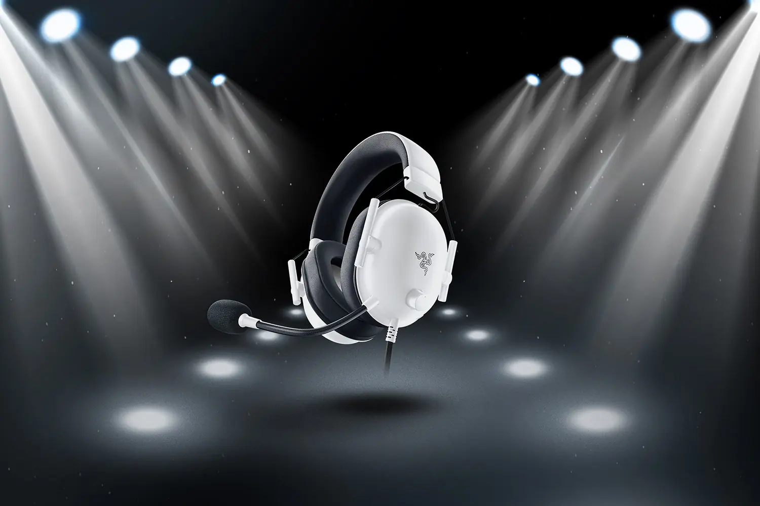 Razer BlackShark V2 X white 5 Razer BlackShark V2 X white 5